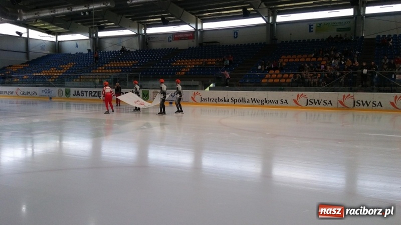 Zdjęcie w galerii na portalu naszraciborz.pl: Zawodnicy Animusz Racibórz na XIX Mityngu w łyżwiarstwie szybkim wiadomości z regionu