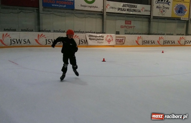 Zdjęcie w galerii na portalu naszraciborz.pl: Zawodnicy Animusz Racibórz na XIX Mityngu w łyżwiarstwie szybkim wiadomości z regionu