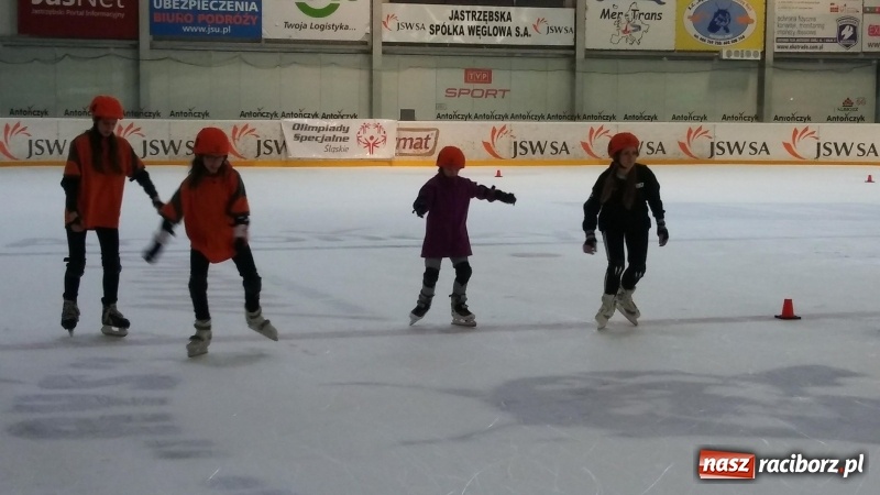 Zdjęcie w galerii na portalu naszraciborz.pl: Zawodnicy Animusz Racibórz na XIX Mityngu w łyżwiarstwie szybkim wiadomości z regionu