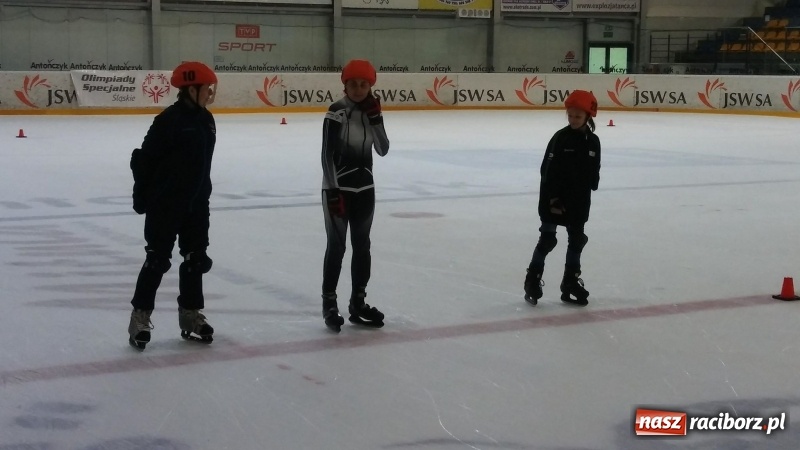 Zdjęcie w galerii na portalu naszraciborz.pl: Zawodnicy Animusz Racibórz na XIX Mityngu w łyżwiarstwie szybkim wiadomości z regionu