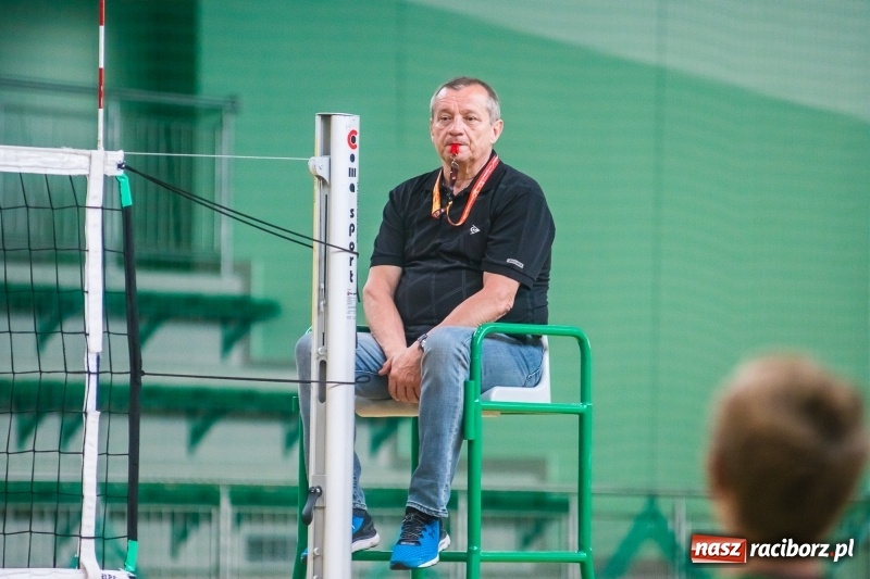 Zdjęcie w galerii na portalu naszraciborz.pl: Siatkarze SP18 awansowali do półfinału wojewódzkiego wiadomości z regionu