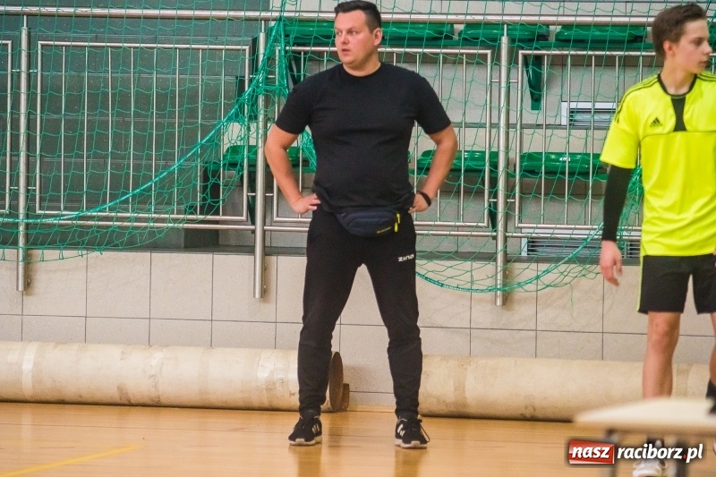 Zdjęcie w galerii na portalu naszraciborz.pl: Siatkarze SP18 awansowali do półfinału wojewódzkiego wiadomości z regionu