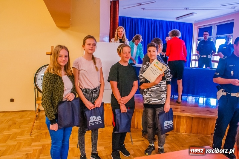 Zdjęcie w galerii na portalu naszraciborz.pl: Powiatowy Turniej Bezpieczeństwa w Ruchu Drogowym. Raciborska Trzynastka i szkoła z Krzanowic najlepsze wiadomości z regionu