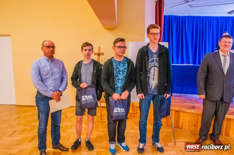 Zdjęcie w galerii na portalu naszraciborz.pl: Powiatowy Turniej Bezpieczeństwa w Ruchu Drogowym. Raciborska Trzynastka i szkoła z Krzanowic najlepsze wiadomości z regionu