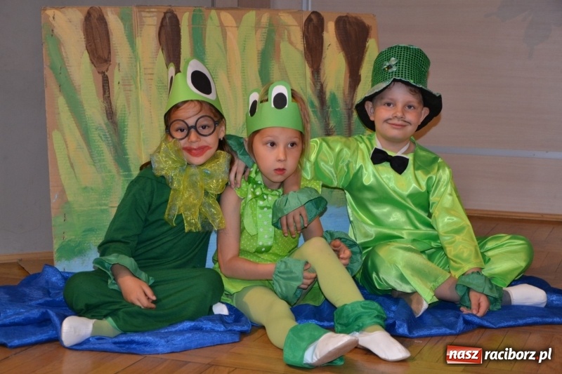 Zdjęcie w galerii na portalu naszraciborz.pl: XXVI Międzynarodowy Przegląd Teatrzyków Przedszkolnych w Tworkowie - dzień drugi  wiadomości z regionu