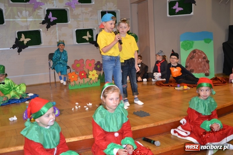 Zdjęcie w galerii na portalu naszraciborz.pl: XXVI Międzynarodowy Przegląd Teatrzyków Przedszkolnych w Tworkowie - dzień drugi  wiadomości z regionu