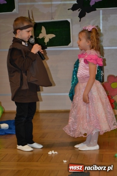 Zdjęcie w galerii na portalu naszraciborz.pl: XXVI Międzynarodowy Przegląd Teatrzyków Przedszkolnych w Tworkowie - dzień drugi  wiadomości z regionu