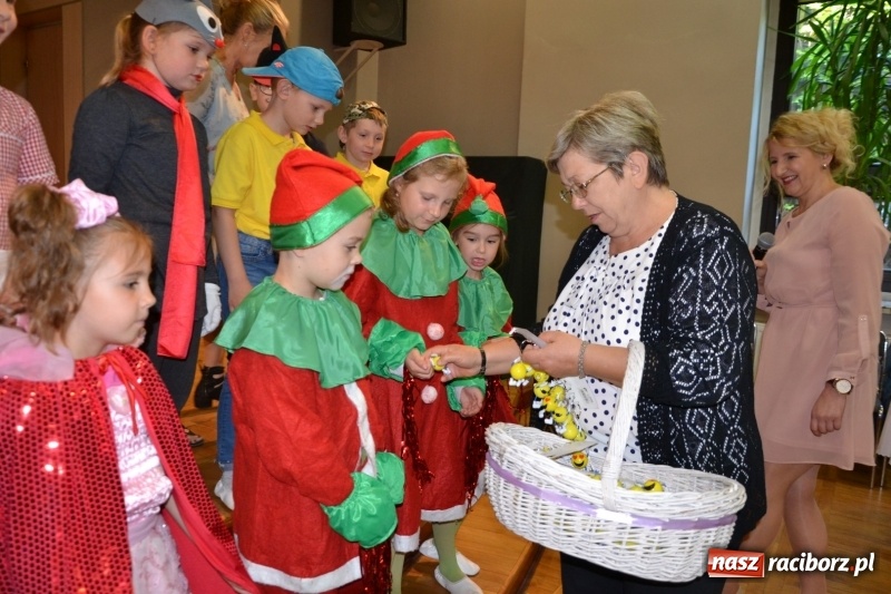 Zdjęcie w galerii na portalu naszraciborz.pl: XXVI Międzynarodowy Przegląd Teatrzyków Przedszkolnych w Tworkowie - dzień drugi  wiadomości z regionu