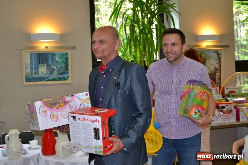 Zdjęcie w galerii na portalu naszraciborz.pl: XXVI Międzynarodowy Przegląd Teatrzyków Przedszkolnych w Tworkowie - dzień drugi  wiadomości z regionu