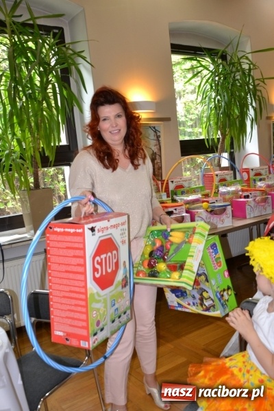 Zdjęcie w galerii na portalu naszraciborz.pl: XXVI Międzynarodowy Przegląd Teatrzyków Przedszkolnych w Tworkowie - dzień drugi  wiadomości z regionu