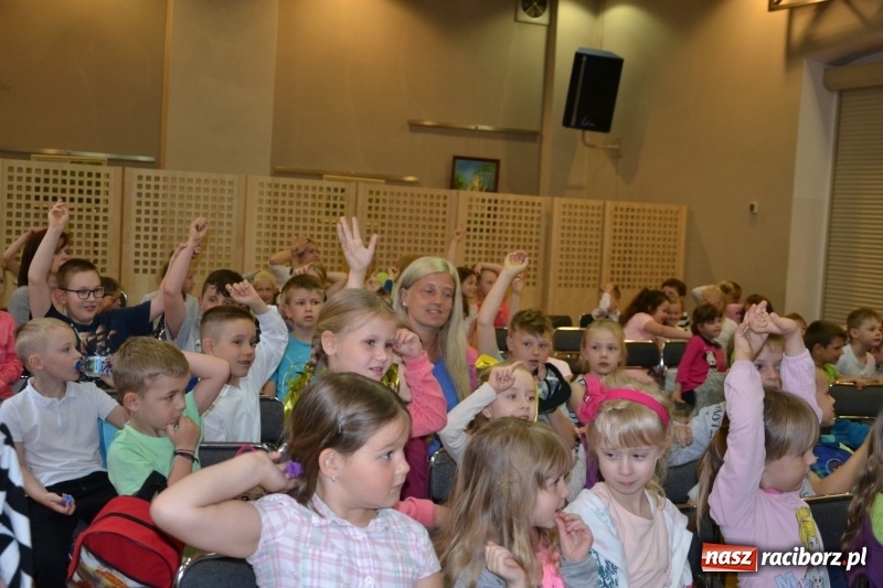 Zdjęcie w galerii na portalu naszraciborz.pl: XXVI Międzynarodowy Przegląd Teatrzyków Przedszkolnych w Tworkowie - dzień drugi  wiadomości z regionu