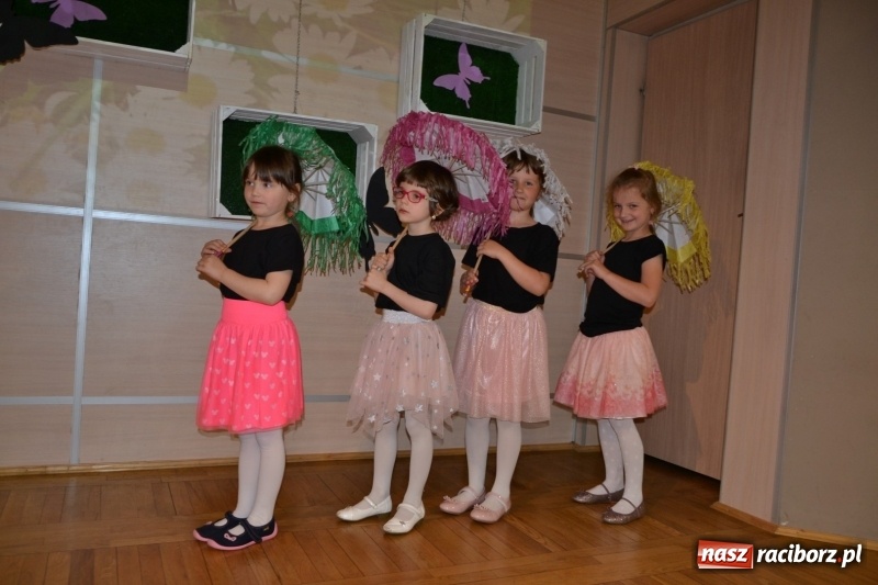 Zdjęcie w galerii na portalu naszraciborz.pl: XXVI Międzynarodowy Przegląd Teatrzyków Przedszkolnych w Tworkowie - dzień drugi  wiadomości z regionu