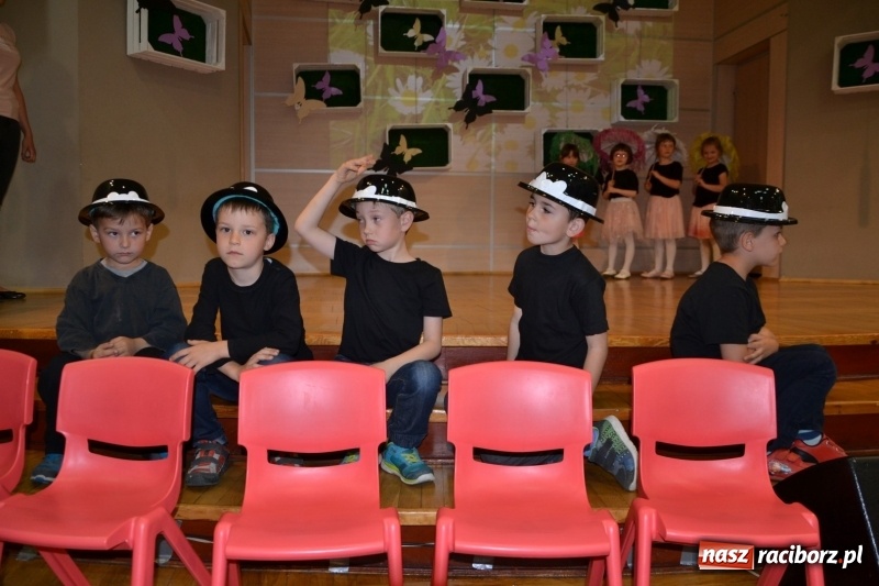 Zdjęcie w galerii na portalu naszraciborz.pl: XXVI Międzynarodowy Przegląd Teatrzyków Przedszkolnych w Tworkowie - dzień drugi  wiadomości z regionu