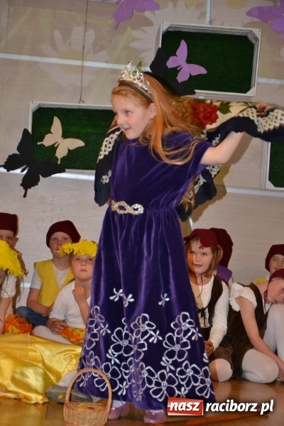 Zdjęcie w galerii na portalu naszraciborz.pl: XXVI Międzynarodowy Przegląd Teatrzyków Przedszkolnych w Tworkowie - dzień drugi  wiadomości z regionu