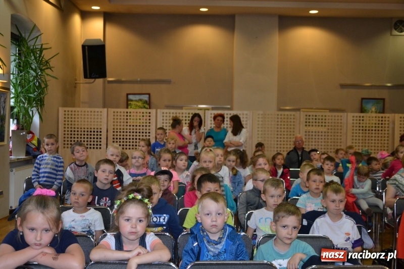 Zdjęcie w galerii na portalu naszraciborz.pl: XXVI Międzynarodowy Przegląd Teatrzyków Przedszkolnych w Tworkowie - dzień drugi  wiadomości z regionu