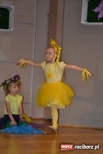 Zdjęcie w galerii na portalu naszraciborz.pl: XXVI Międzynarodowy Przegląd Teatrzyków Przedszkolnych w Tworkowie - dzień drugi  wiadomości z regionu