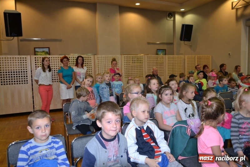 Zdjęcie w galerii na portalu naszraciborz.pl: XXVI Międzynarodowy Przegląd Teatrzyków Przedszkolnych w Tworkowie - dzień drugi  wiadomości z regionu