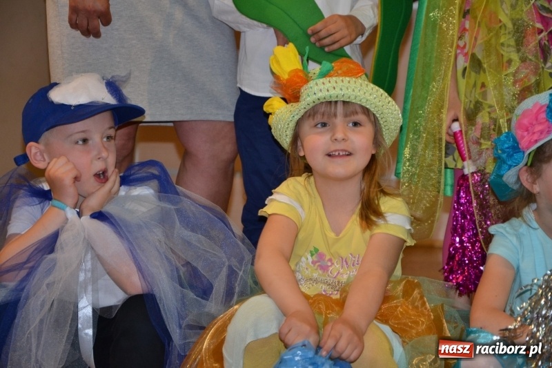 Zdjęcie w galerii na portalu naszraciborz.pl: XXVI Międzynarodowy Przegląd Teatrzyków Przedszkolnych w Tworkowie - dzień drugi  wiadomości z regionu