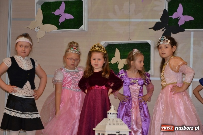 Zdjęcie w galerii na portalu naszraciborz.pl: XXVI Międzynarodowy Przegląd Teatrzyków Przedszkolnych w Tworkowie - dzień drugi  wiadomości z regionu
