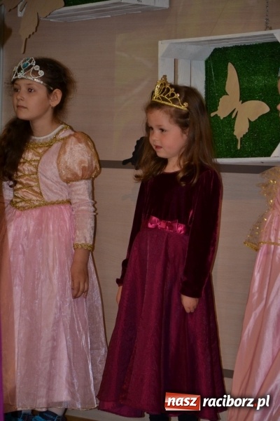 Zdjęcie w galerii na portalu naszraciborz.pl: XXVI Międzynarodowy Przegląd Teatrzyków Przedszkolnych w Tworkowie - dzień drugi  wiadomości z regionu