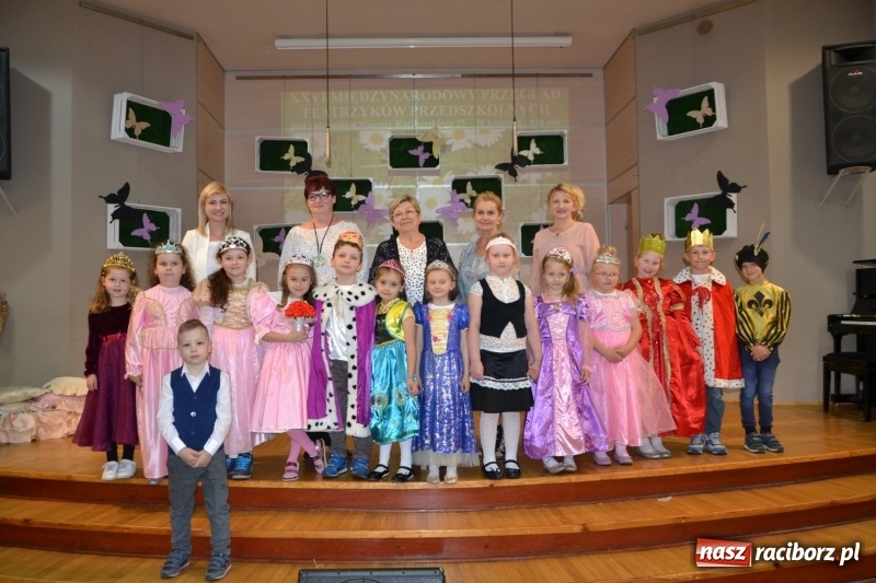 Zdjęcie w galerii na portalu naszraciborz.pl: XXVI Międzynarodowy Przegląd Teatrzyków Przedszkolnych w Tworkowie - dzień drugi  wiadomości z regionu