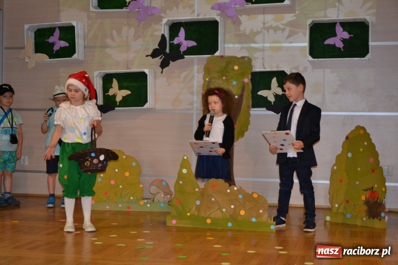 Zdjęcie w galerii na portalu naszraciborz.pl: XXVI Międzynarodowy Przegląd Teatrzyków Przedszkolnych w Tworkowie - dzień drugi  wiadomości z regionu