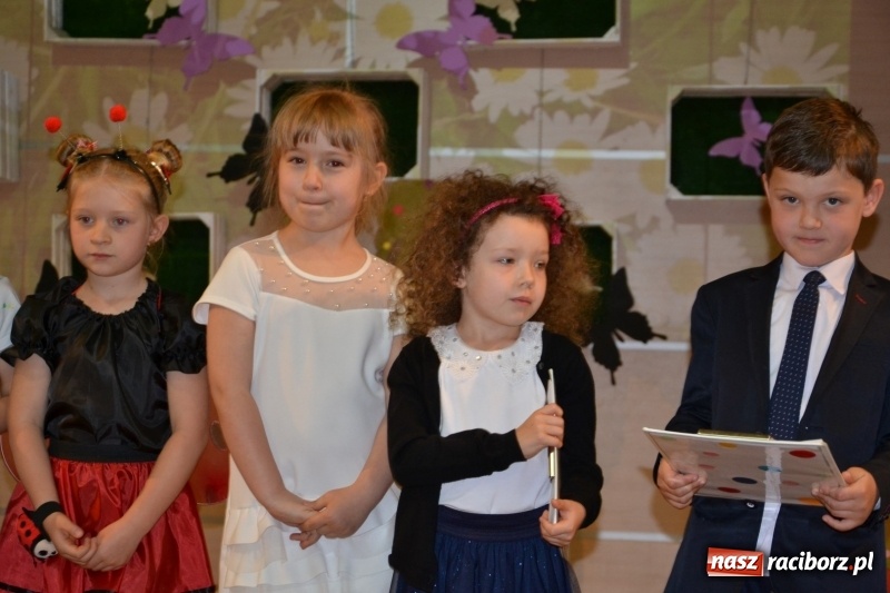 Zdjęcie w galerii na portalu naszraciborz.pl: XXVI Międzynarodowy Przegląd Teatrzyków Przedszkolnych w Tworkowie - dzień drugi  wiadomości z regionu