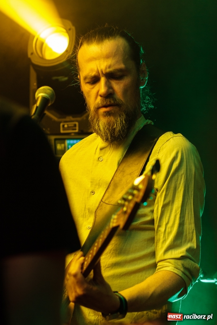 Zdjęcie w galerii na portalu naszraciborz.pl: Natalia Przybysz wystąpiła na Końcu Świata wiadomości z regionu