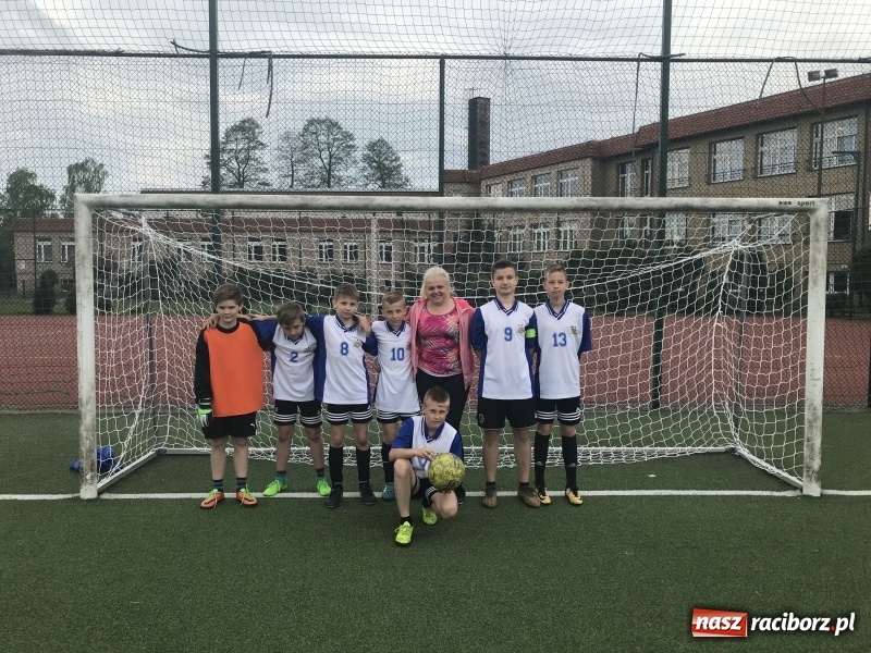 Zdjęcie w galerii na portalu naszraciborz.pl: Młodzi piłkarze z Nędzy najlepsi w powiatowym turnieju piłki nożnej wiadomości z regionu