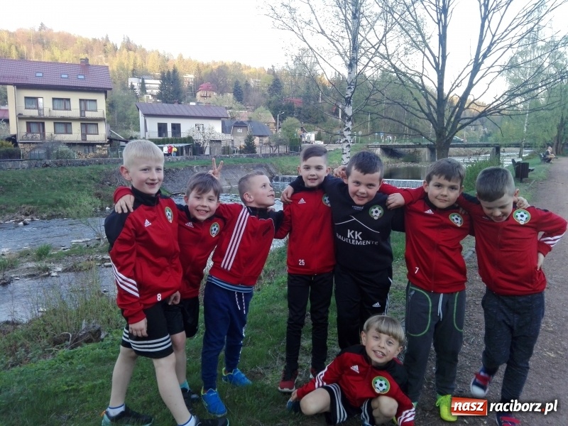 Zdjęcie w galerii na portalu naszraciborz.pl: Żaki LKS Tworków na Turnieju Małych Mistrzów w Wiśle wiadomości z regionu