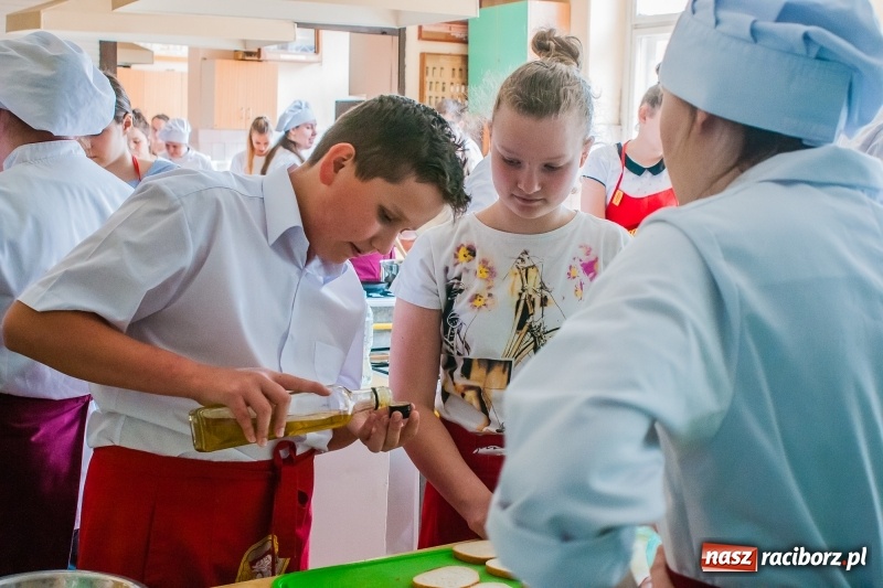 Zdjęcie w galerii na portalu naszraciborz.pl: Kuchnia sycylijska zagościła w Gastronomiku wiadomości z regionu