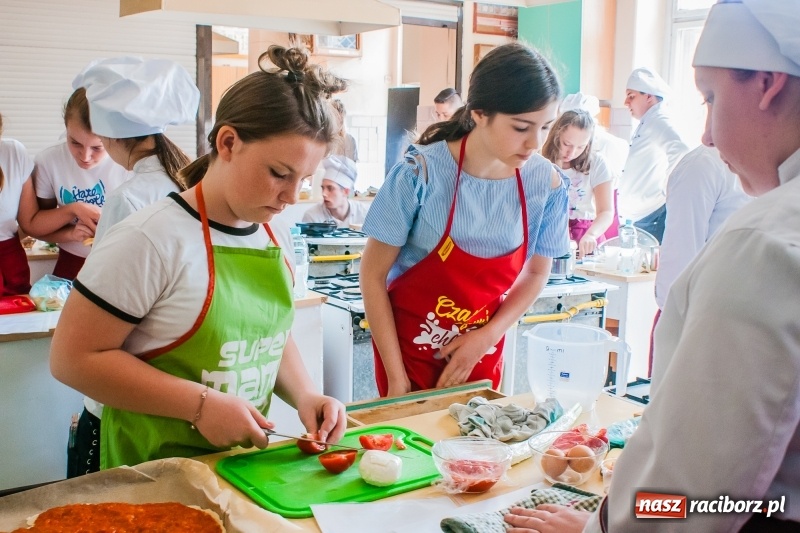 Zdjęcie w galerii na portalu naszraciborz.pl: Kuchnia sycylijska zagościła w Gastronomiku wiadomości z regionu