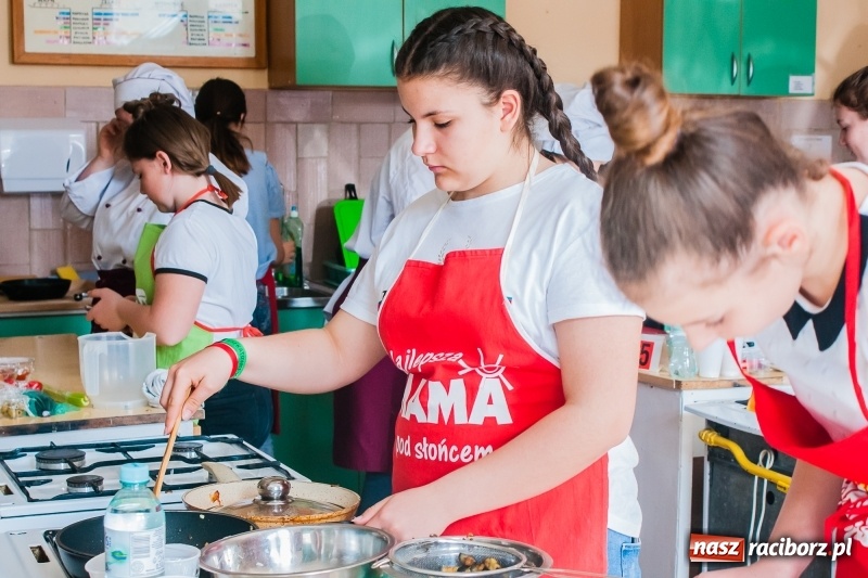 Zdjęcie w galerii na portalu naszraciborz.pl: Kuchnia sycylijska zagościła w Gastronomiku wiadomości z regionu