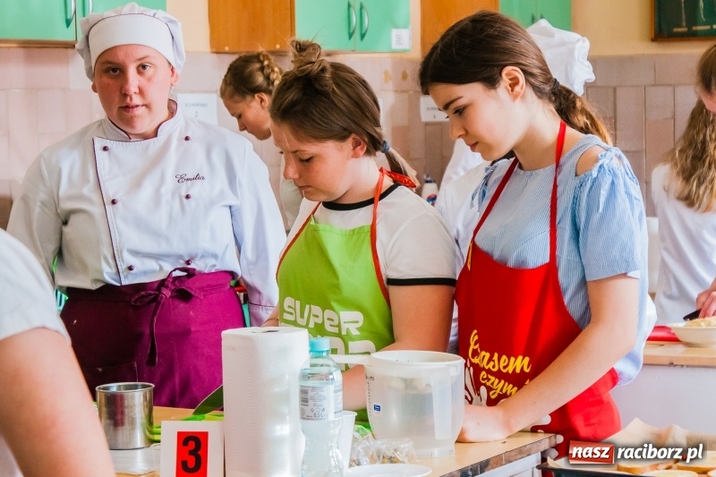 Zdjęcie w galerii na portalu naszraciborz.pl: Kuchnia sycylijska zagościła w Gastronomiku wiadomości z regionu