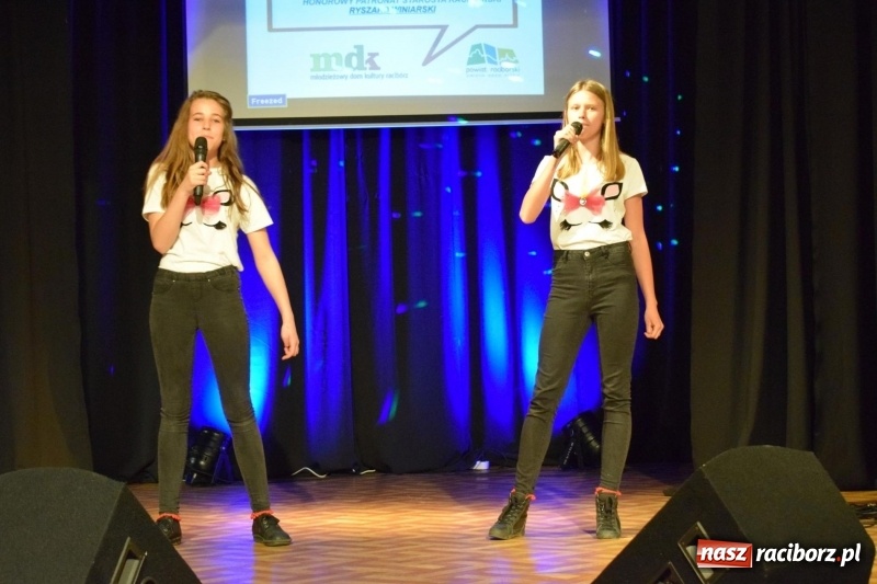 Zdjęcie w galerii na portalu naszraciborz.pl: Znamy laureatów Konkursu Piosenki w ramach XI PFTA  wiadomości z regionu