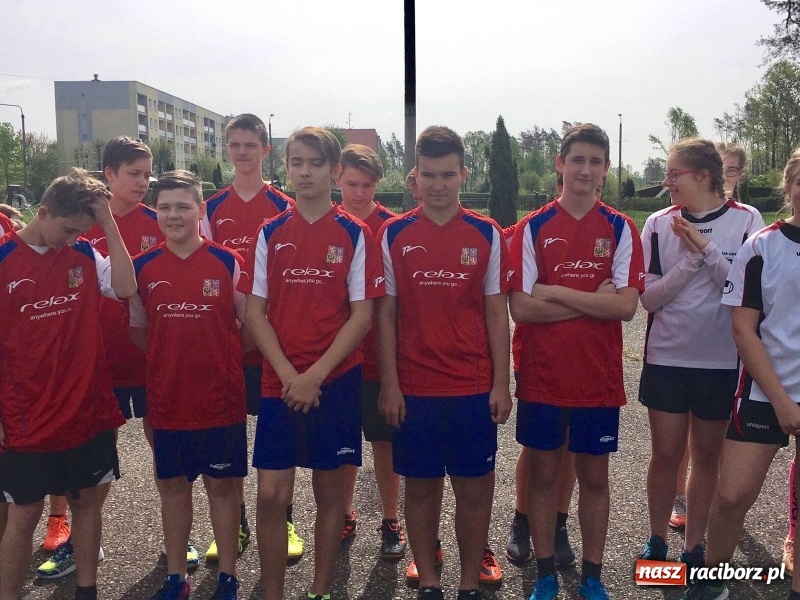 Zdjęcie w galerii na portalu naszraciborz.pl: Kuźniańsko - Odersky sportowy piknik wiadomości z regionu