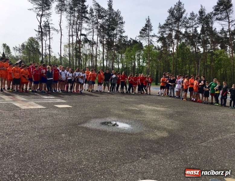 Zdjęcie w galerii na portalu naszraciborz.pl: Kuźniańsko - Odersky sportowy piknik wiadomości z regionu