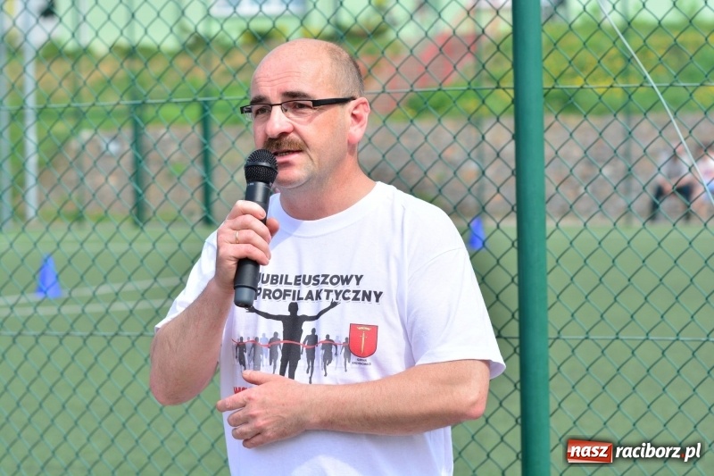 Zdjęcie w galerii na portalu naszraciborz.pl: Rozbiegane Krzanowice. V Bieg Profilaktyczny  wiadomości z regionu