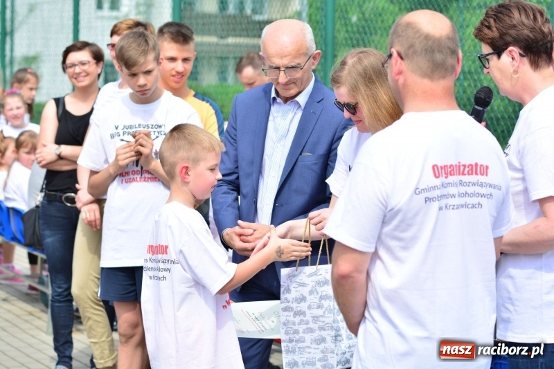 Zdjęcie w galerii na portalu naszraciborz.pl: Rozbiegane Krzanowice. V Bieg Profilaktyczny  wiadomości z regionu