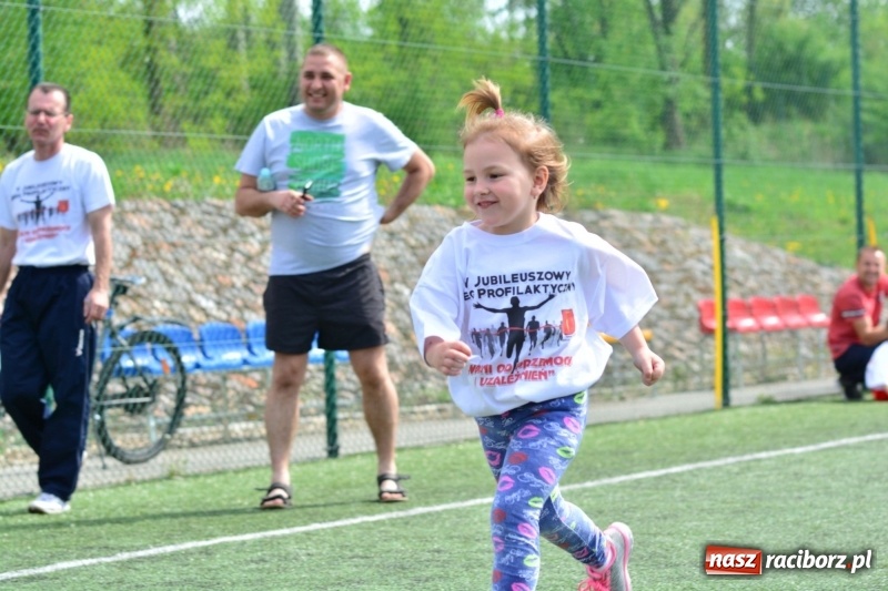 Zdjęcie w galerii na portalu naszraciborz.pl: Rozbiegane Krzanowice. V Bieg Profilaktyczny  wiadomości z regionu
