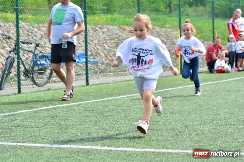 Zdjęcie w galerii na portalu naszraciborz.pl: Rozbiegane Krzanowice. V Bieg Profilaktyczny  wiadomości z regionu