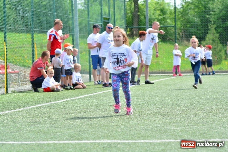 Zdjęcie w galerii na portalu naszraciborz.pl: Rozbiegane Krzanowice. V Bieg Profilaktyczny  wiadomości z regionu