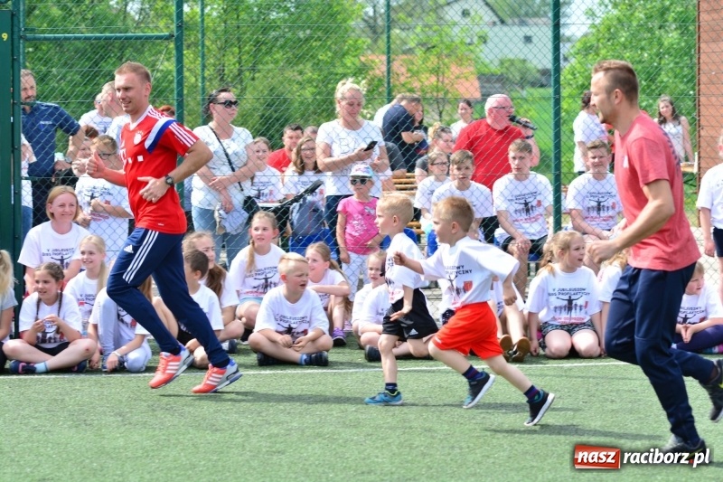 Zdjęcie w galerii na portalu naszraciborz.pl: Rozbiegane Krzanowice. V Bieg Profilaktyczny  wiadomości z regionu
