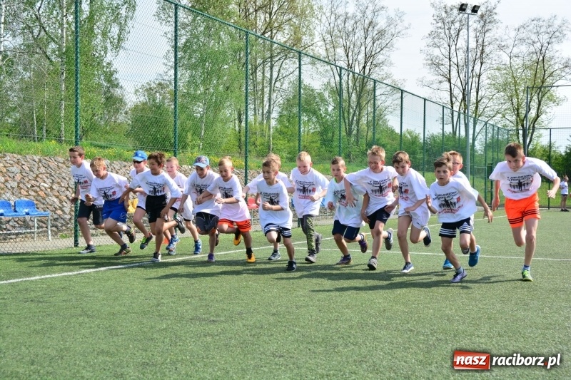 Zdjęcie w galerii na portalu naszraciborz.pl: Rozbiegane Krzanowice. V Bieg Profilaktyczny  wiadomości z regionu