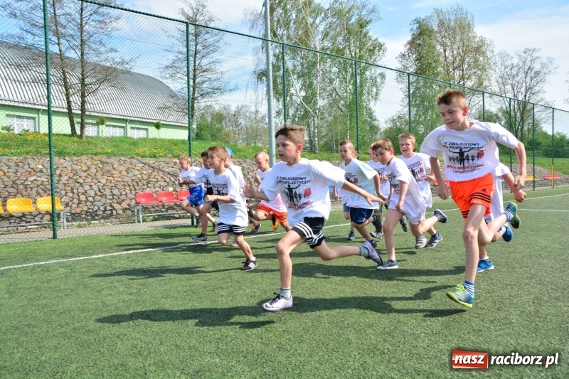 Zdjęcie w galerii na portalu naszraciborz.pl: Rozbiegane Krzanowice. V Bieg Profilaktyczny  wiadomości z regionu