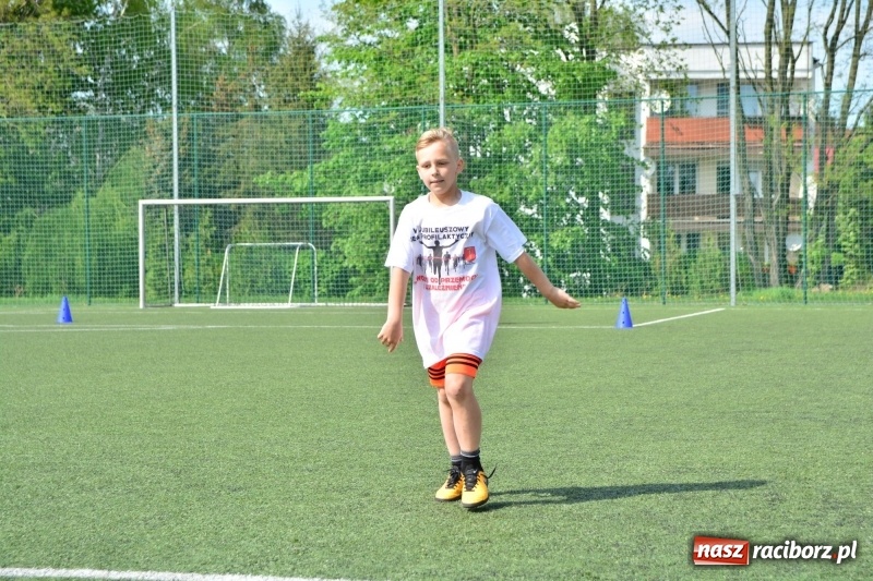 Zdjęcie w galerii na portalu naszraciborz.pl: Rozbiegane Krzanowice. V Bieg Profilaktyczny  wiadomości z regionu