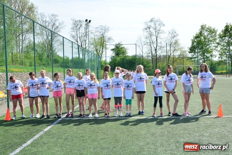 Zdjęcie w galerii na portalu naszraciborz.pl: Rozbiegane Krzanowice. V Bieg Profilaktyczny  wiadomości z regionu