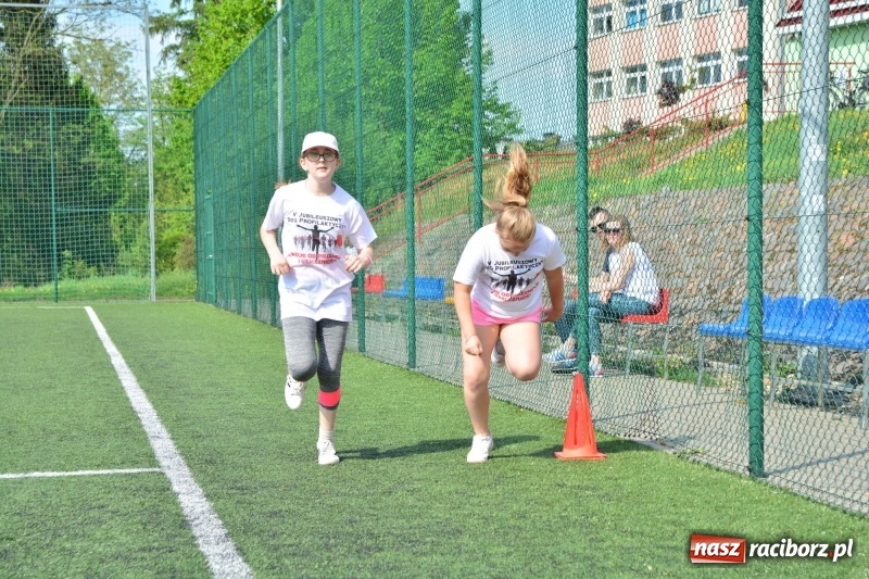 Zdjęcie w galerii na portalu naszraciborz.pl: Rozbiegane Krzanowice. V Bieg Profilaktyczny  wiadomości z regionu