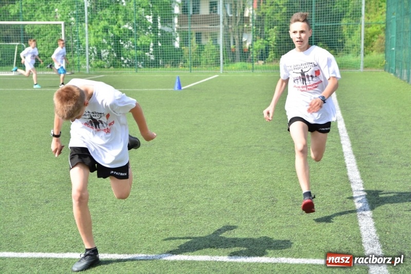 Zdjęcie w galerii na portalu naszraciborz.pl: Rozbiegane Krzanowice. V Bieg Profilaktyczny  wiadomości z regionu