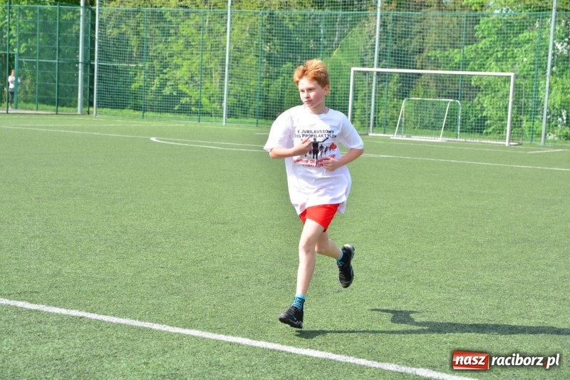 Zdjęcie w galerii na portalu naszraciborz.pl: Rozbiegane Krzanowice. V Bieg Profilaktyczny  wiadomości z regionu